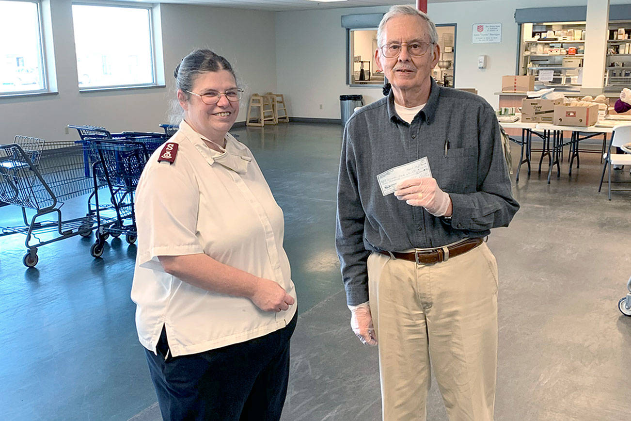 Port Angeles Kiwanis Club makes donation