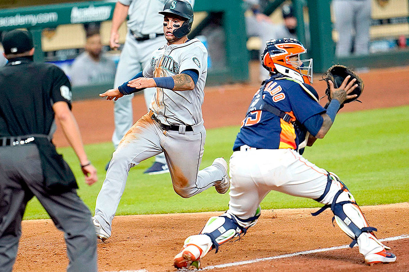 MARINERS: Lewis’ clutch single in the 8th hands Seattle first win of the year