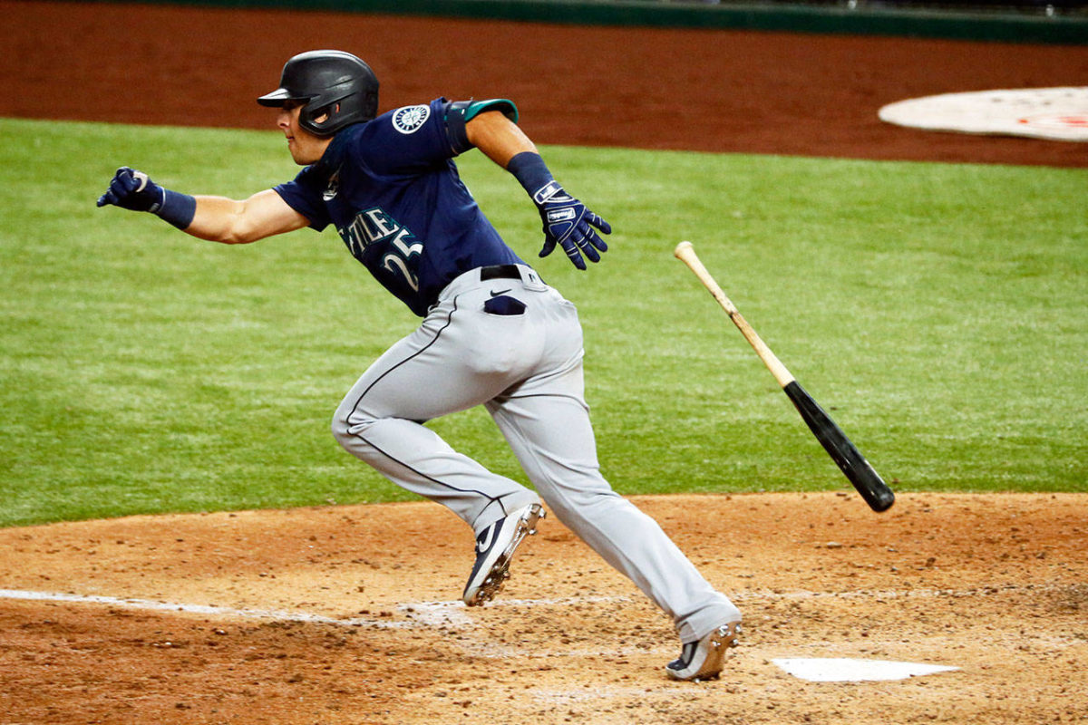 Dylan Moore turning into an ‘absolute stud’ for the Mariners ...