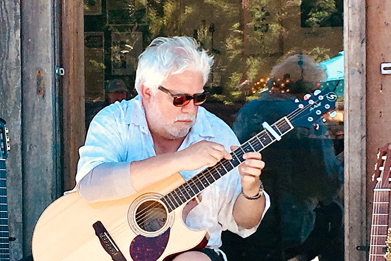 Port Townsend's Joe Euro will perform at a Candlelight Concert this week.