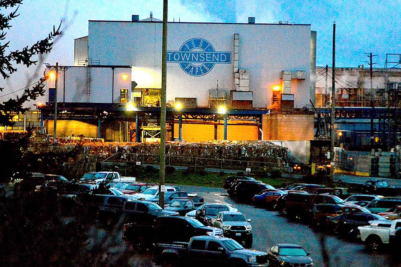 The Port Townsend Paper Co. recycles more than a third of the state's castoff cardboard and employs just fewer than 300 workers. (Diane Urbani de la Paz/Peninsula Daily News)