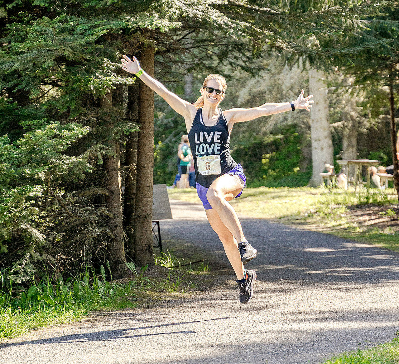 A runner with Limitless competes at Saturday’s third Frosty Moss Relays. (Matt Sagen/Cascadia Films)