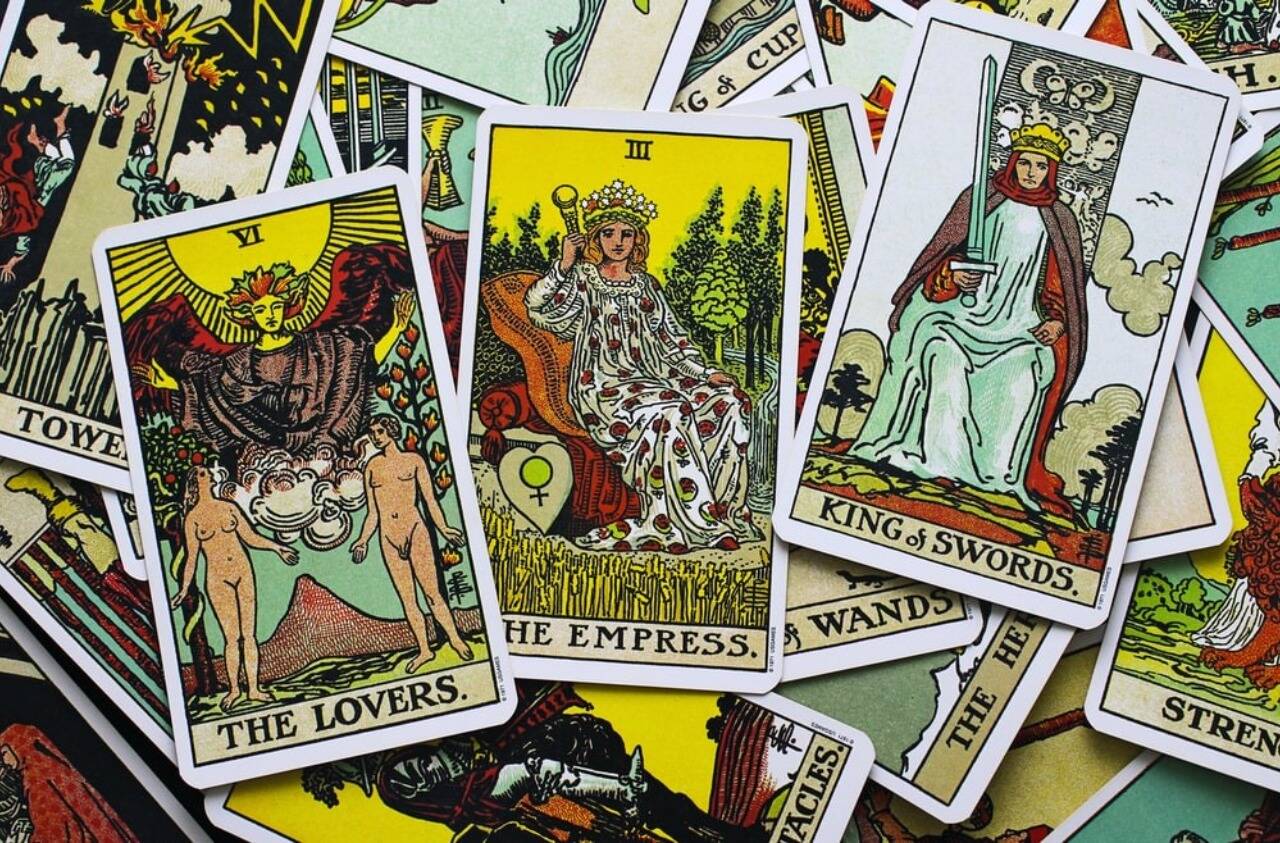 Online Tarot Reading Best Tarot Card Reading Sites For Insightful Answers Guidance Peninsula Daily News