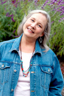 “Wishtree” author Katherine Applegate will do a livestreamed talk Thursday evening via the Port Townsend Public Library website.