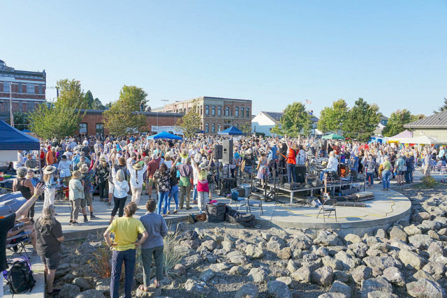 Community portrait taken in Port Townsend | Peninsula Daily News