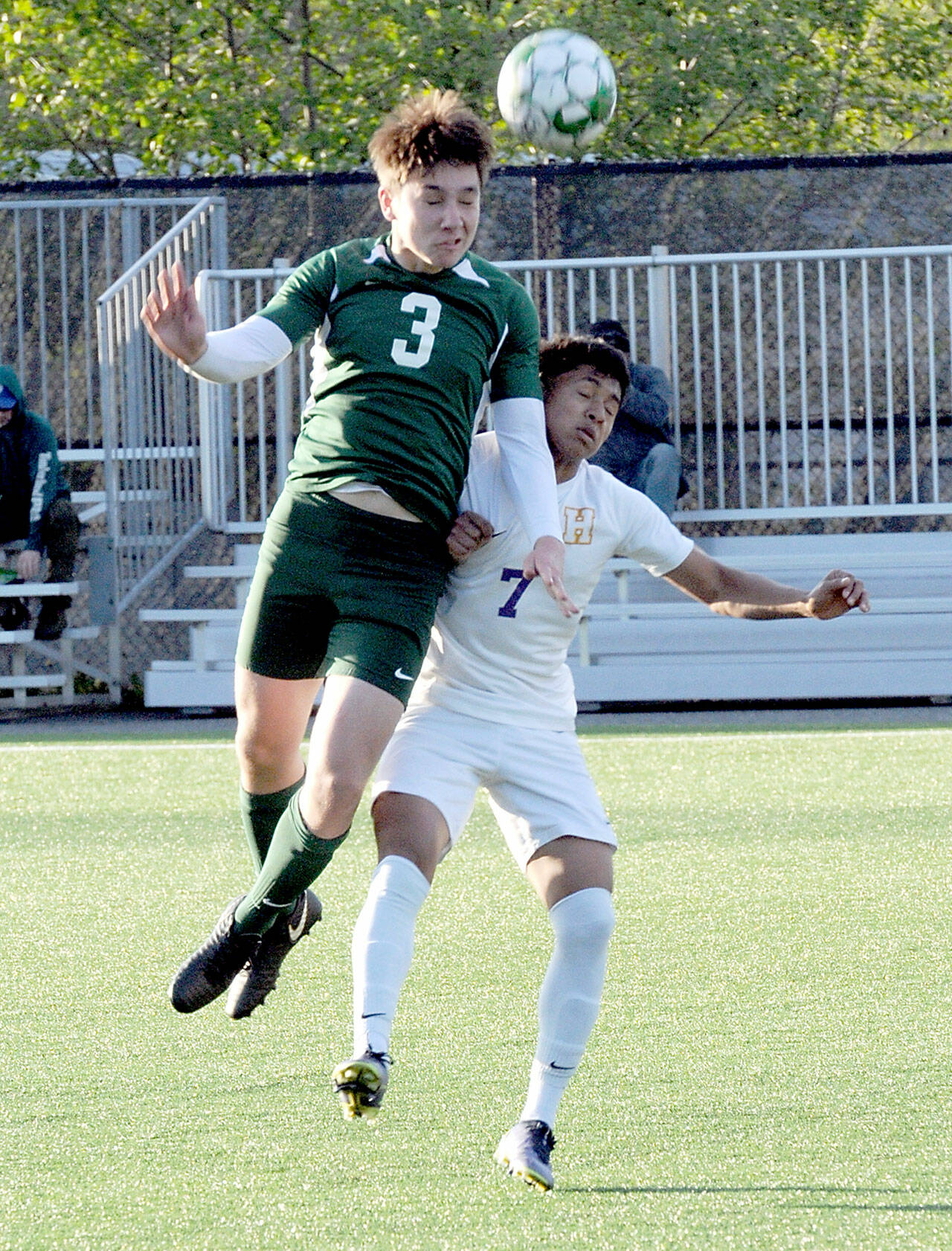 AREA SPORTS BRIEFS:  Peninsula Daily News