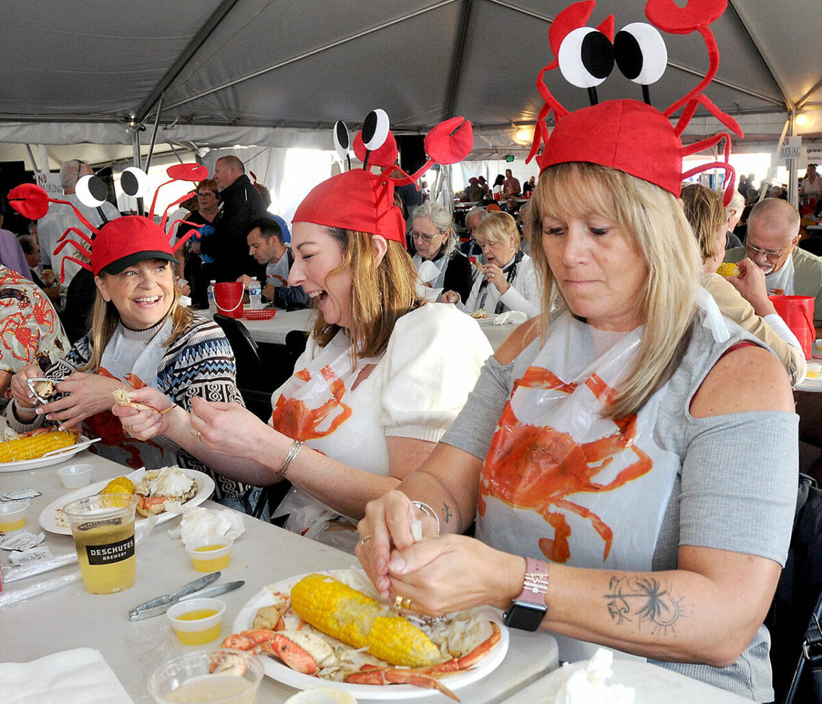 Up for crabs in Port Angeles | Peninsula Daily News