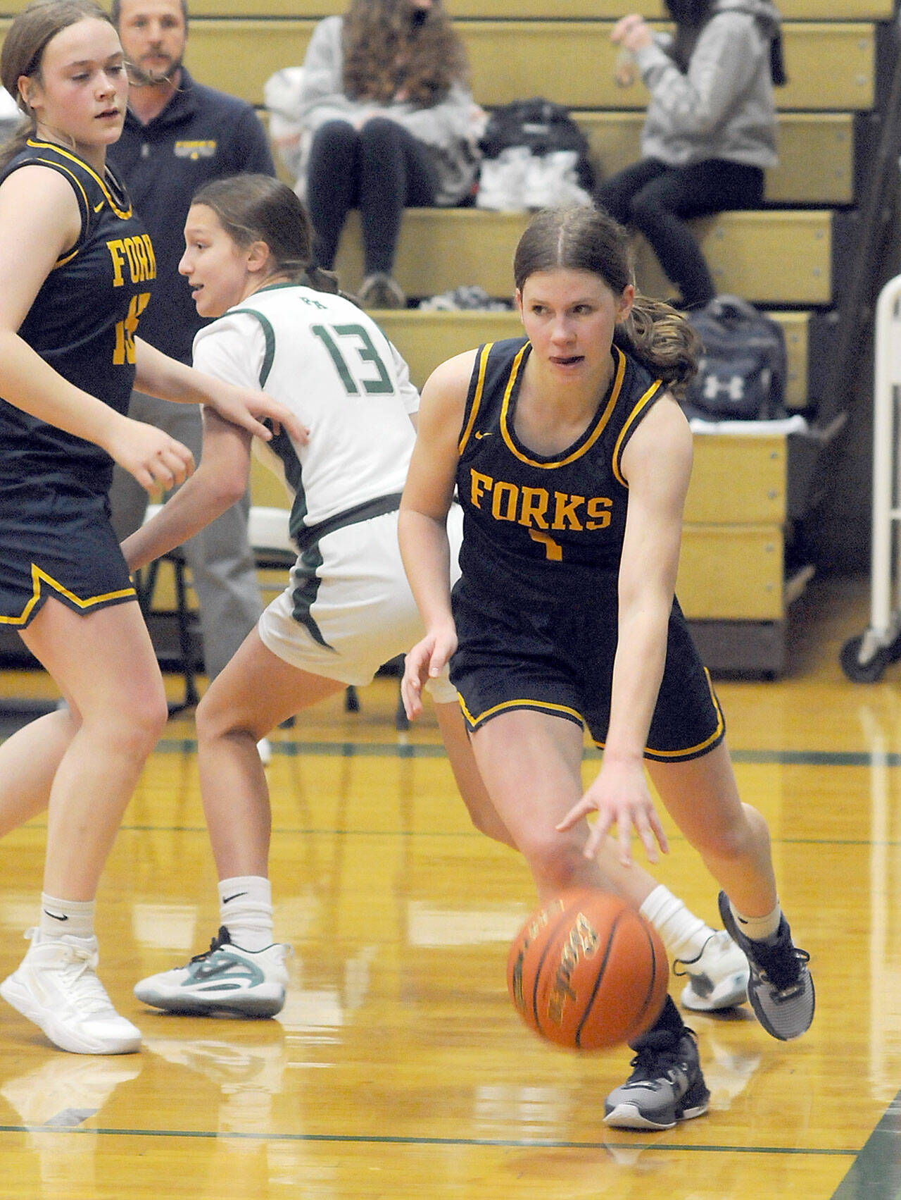 GIRLS BASKETBALL PREVIEW: Forks looks to blend youth