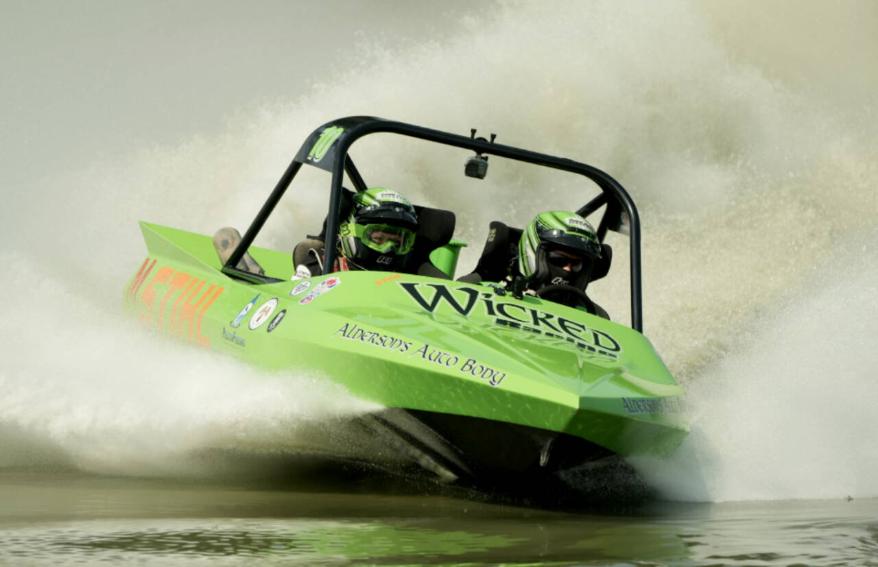 Dan Morrison and Sami Gustafson of Port Angeles-based Wicked Racing dominated the ASBR Stihl unlimited class at Extreme Sports Park this weekend. (Jeff Halstead/for Peninsula Daily News)