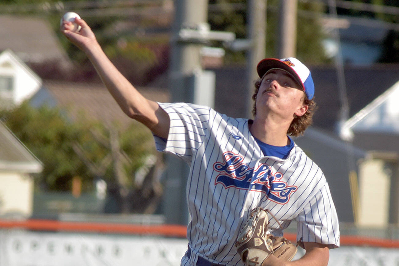 KEITH THORPE/PENINSULA DAILY NEWS
Lefties' pitcher Joshua Verkuilen throws in the first inning against Cowlitz on Wednesday at Civic Field.