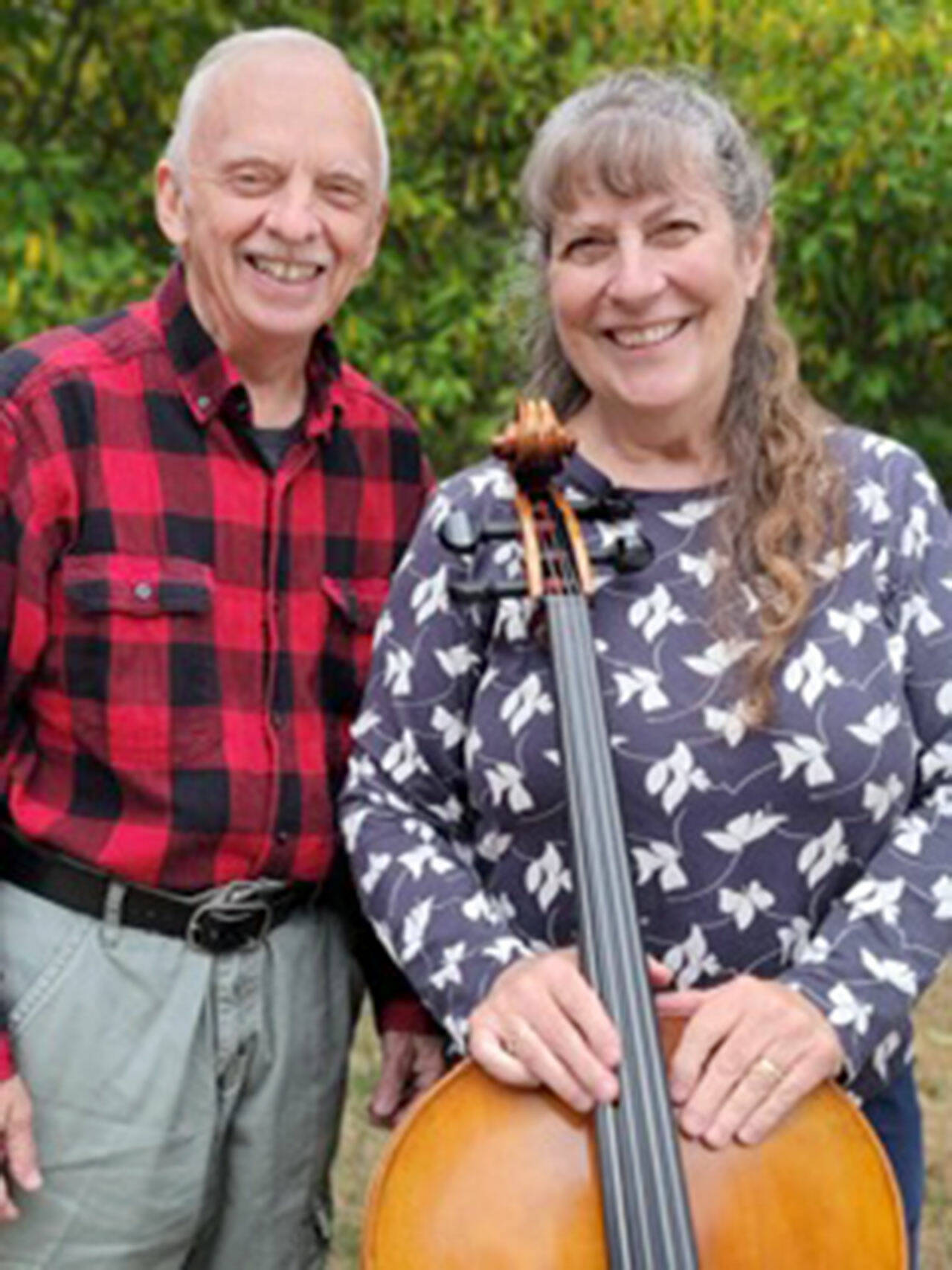 Cellist Marlene Moore and pianist Don Mischel will perform Sunday at a fundraiser for Monday Musicale.