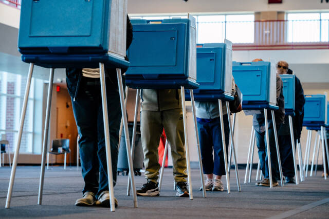 Residents vote early in Dearborn, Mich., Nov. 3, 2024. Like in 2020, the vote count will still feature “blue mirages” or “red mirages,” in which one candidate builds a fleeting lead simply because mail or Election Day ballots are counted first. (Nick Hagen/The New York Times)