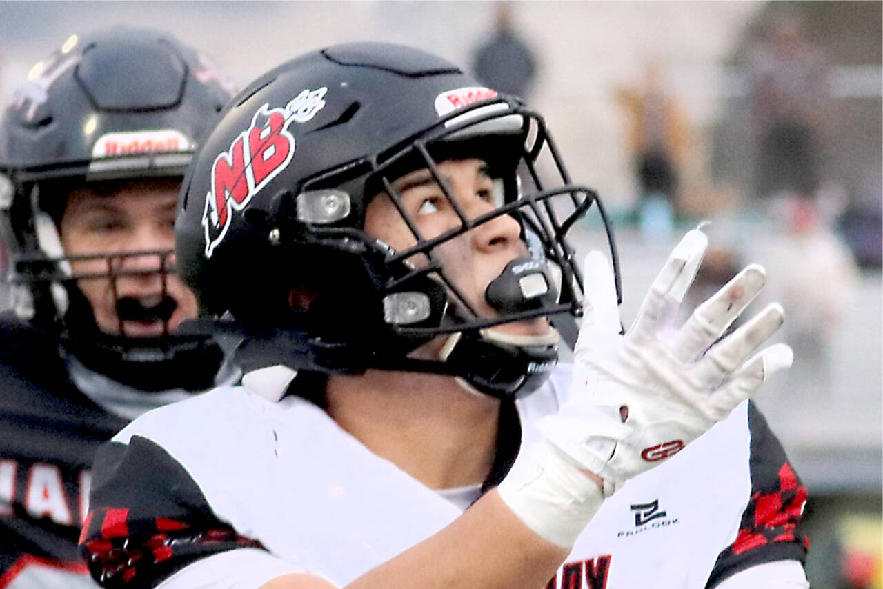 Adan Ellis, Neah Bay football.